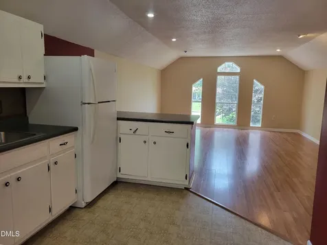 607 E Butler Avenue Liberty NC 27298