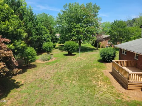 607 E Butler Avenue Liberty NC 27298