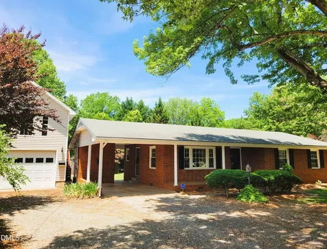 607 E Butler Avenue Liberty NC 27298