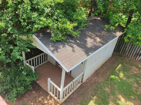 607 E Butler Avenue Liberty NC 27298
