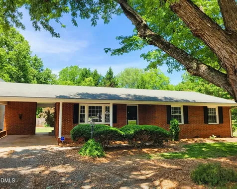 607 E Butler Avenue Liberty NC 27298