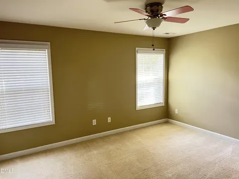 936 Bentbury Way Cary NC 27518