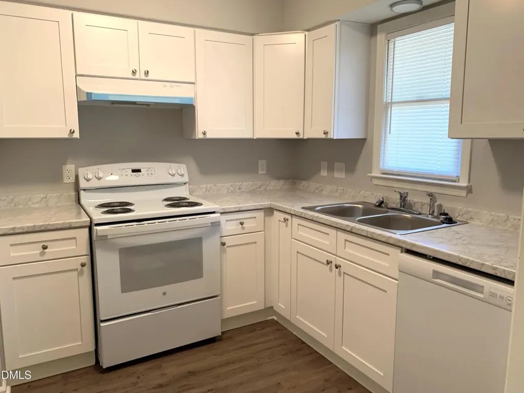 5533 Kaplan Drive Raleigh NC 27606