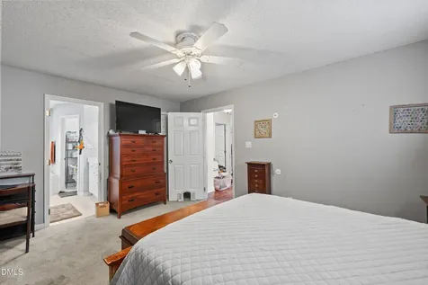 8016 Criswell Crescent Raleigh NC 27615