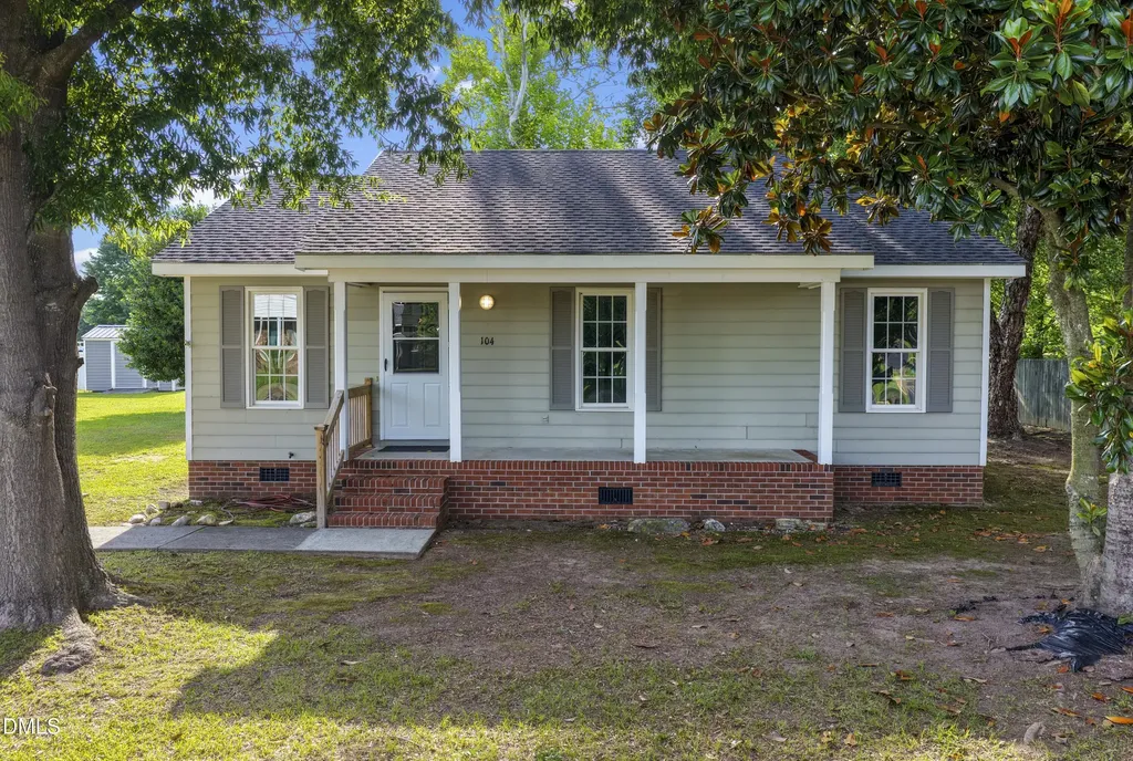 104 Sunset Drive Dunn NC 28334