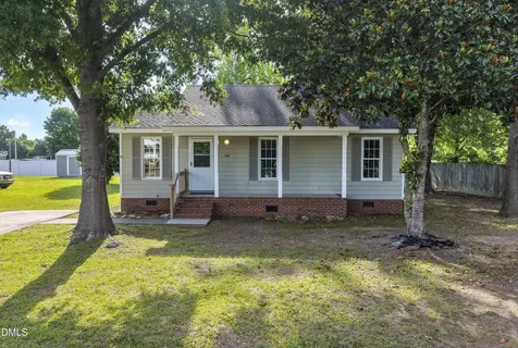 104 Sunset Drive Dunn NC 28334