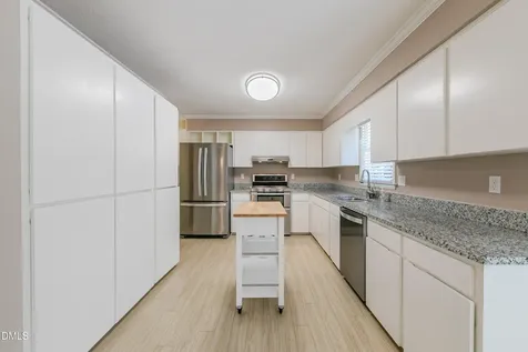 8200 Mourning Dove Road Raleigh NC 27615