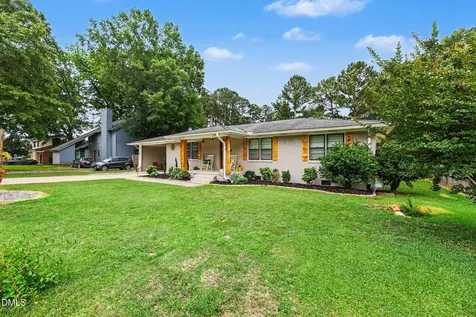 5 Eden Drive Smithfield NC 27577