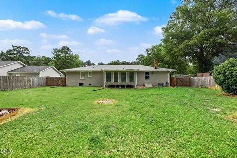 5 Eden Drive Smithfield NC 27577
