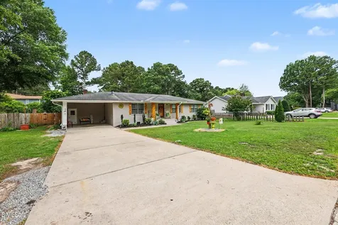 5 Eden Drive Smithfield NC 27577