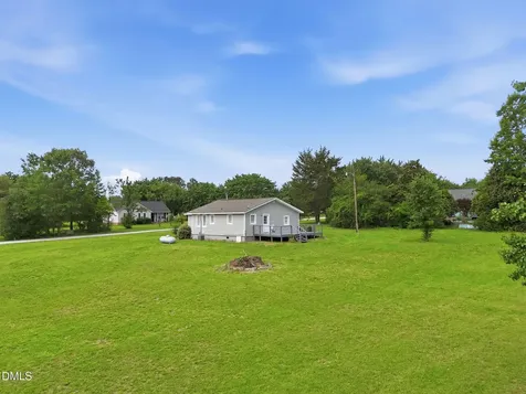 7841 Barbour Store Road Willow Springs NC 27592