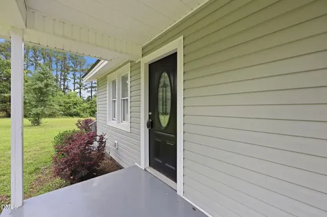 7841 Barbour Store Road Willow Springs NC 27592