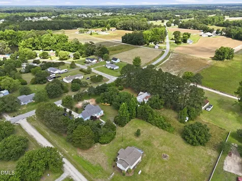 7841 Barbour Store Road Willow Springs NC 27592