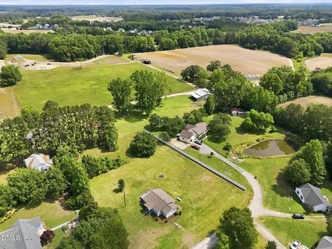 7841 Barbour Store Road Willow Springs NC 27592