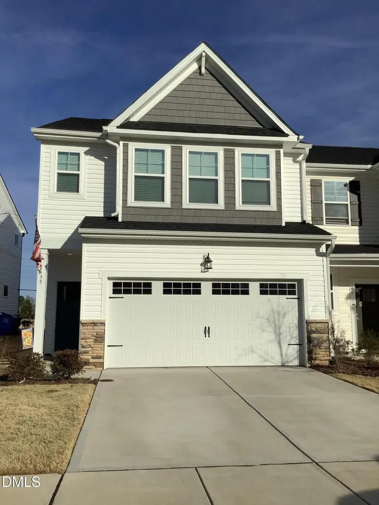 35 Village Edge Drive Lillington NC 27546