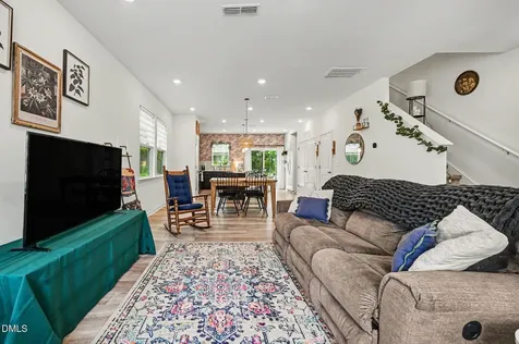 574 Hacksaw Trail Raleigh NC 27610