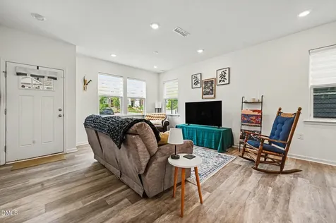 574 Hacksaw Trail Raleigh NC 27610