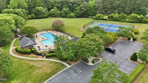 1008 Old Meetinghouse Way Raleigh NC 27615