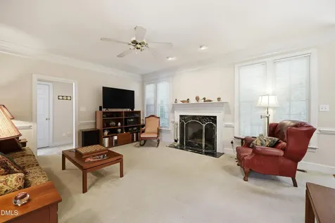 1437 Kinsdale Drive Raleigh NC 27615