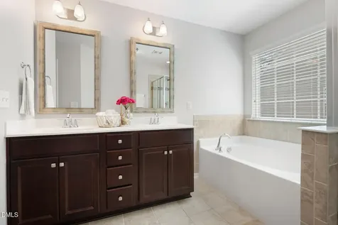 1002 Churchill Glen Boulevard Knightdale NC 27545