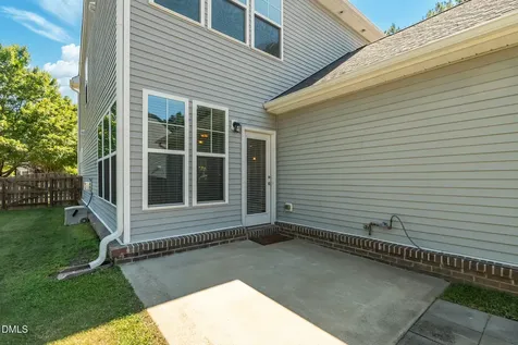 1002 Churchill Glen Boulevard Knightdale NC 27545