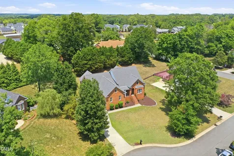 1246 Pebble Drive Graham NC 27253