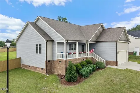 42 Blackburn Court Angier NC 27501