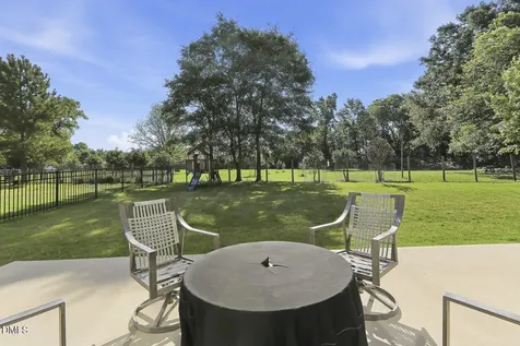 417 Long Lake Drive Fuquay Varina NC 27526