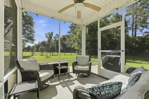 417 Long Lake Drive Fuquay Varina NC 27526