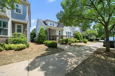 1524 Crafton Way Raleigh NC 27607
