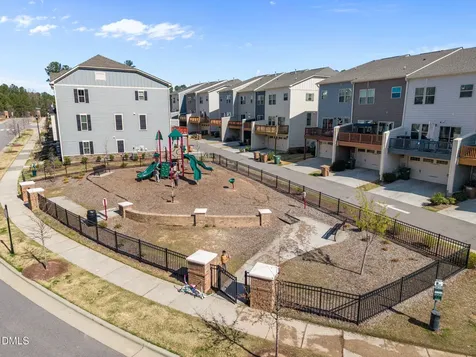 816 Channing Park Circle Cary NC 27519