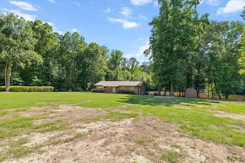 1704 Bowling Road Fuquay Varina NC 27526