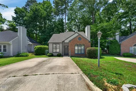105 Ellsworth Place Cary NC 27511