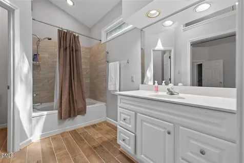 105 Ellsworth Place Cary NC 27511