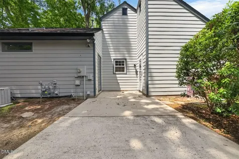 105 Ellsworth Place Cary NC 27511