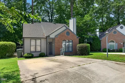 105 Ellsworth Place Cary NC 27511