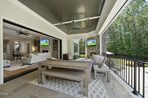 5109 Avalaire Oaks Drive Raleigh NC 27614
