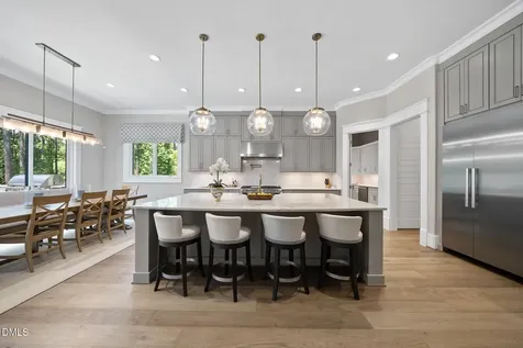 5109 Avalaire Oaks Drive Raleigh NC 27614