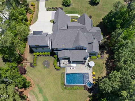 5109 Avalaire Oaks Drive Raleigh NC 27614