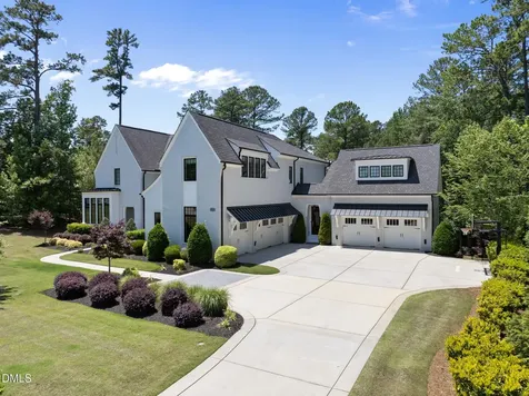 5109 Avalaire Oaks Drive Raleigh NC 27614