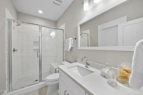 5109 Avalaire Oaks Drive Raleigh NC 27614