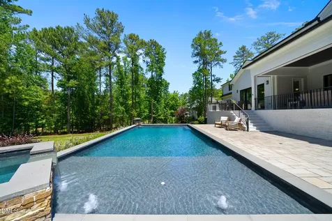 5109 Avalaire Oaks Drive Raleigh NC 27614