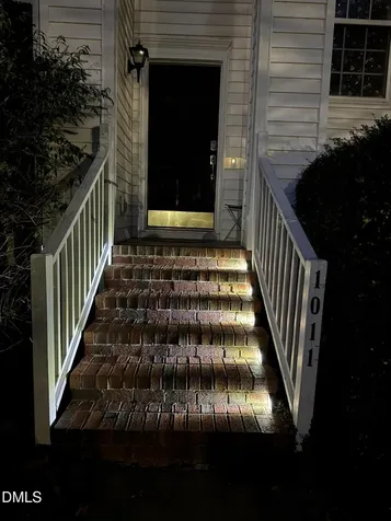 1011 Scotsburg Trail Hillsborough NC 27278