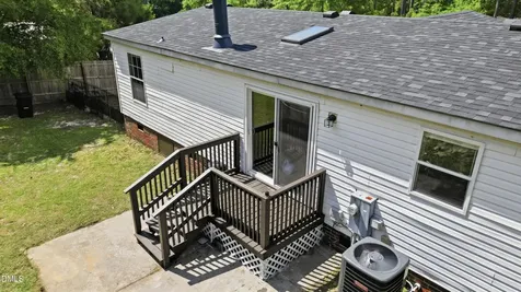 705 Winding Ridge Sanford NC 27332