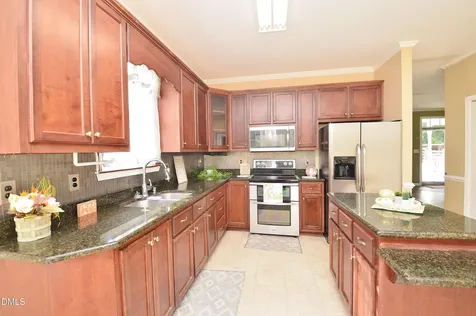 1230 Hightowers Road Mebane NC 27302