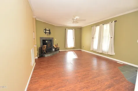 1230 Hightowers Road Mebane NC 27302