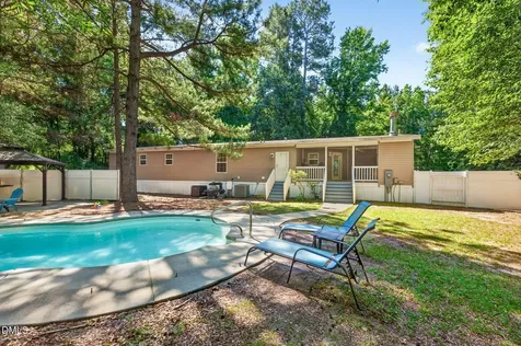 2554 Rock Pillar Road Clayton NC 27520