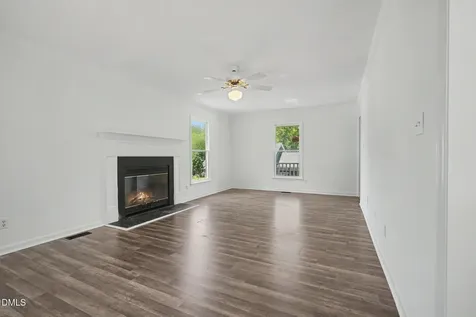 401 Holly Berry Lane Holly Springs NC 27540