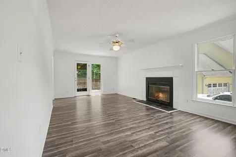 401 Holly Berry Lane Holly Springs NC 27540