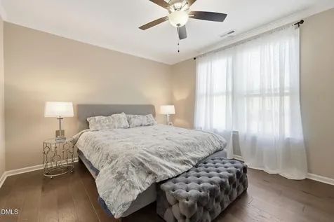 954 Market House Way Cary NC 27518